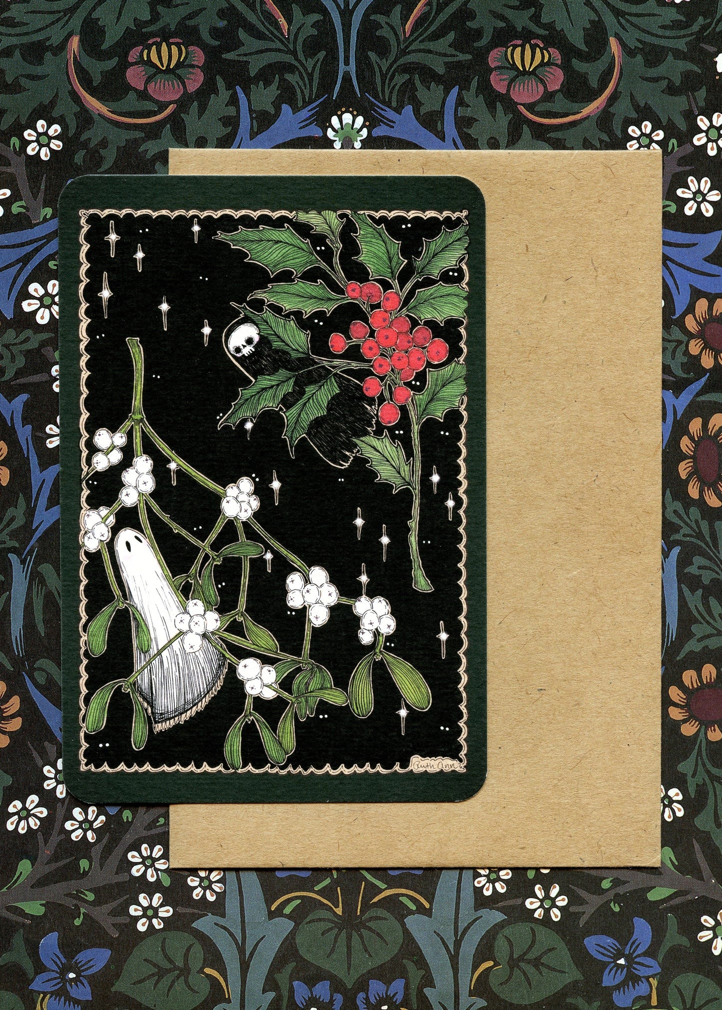 Haunted Holly and Mistletoe Card - Set of 3